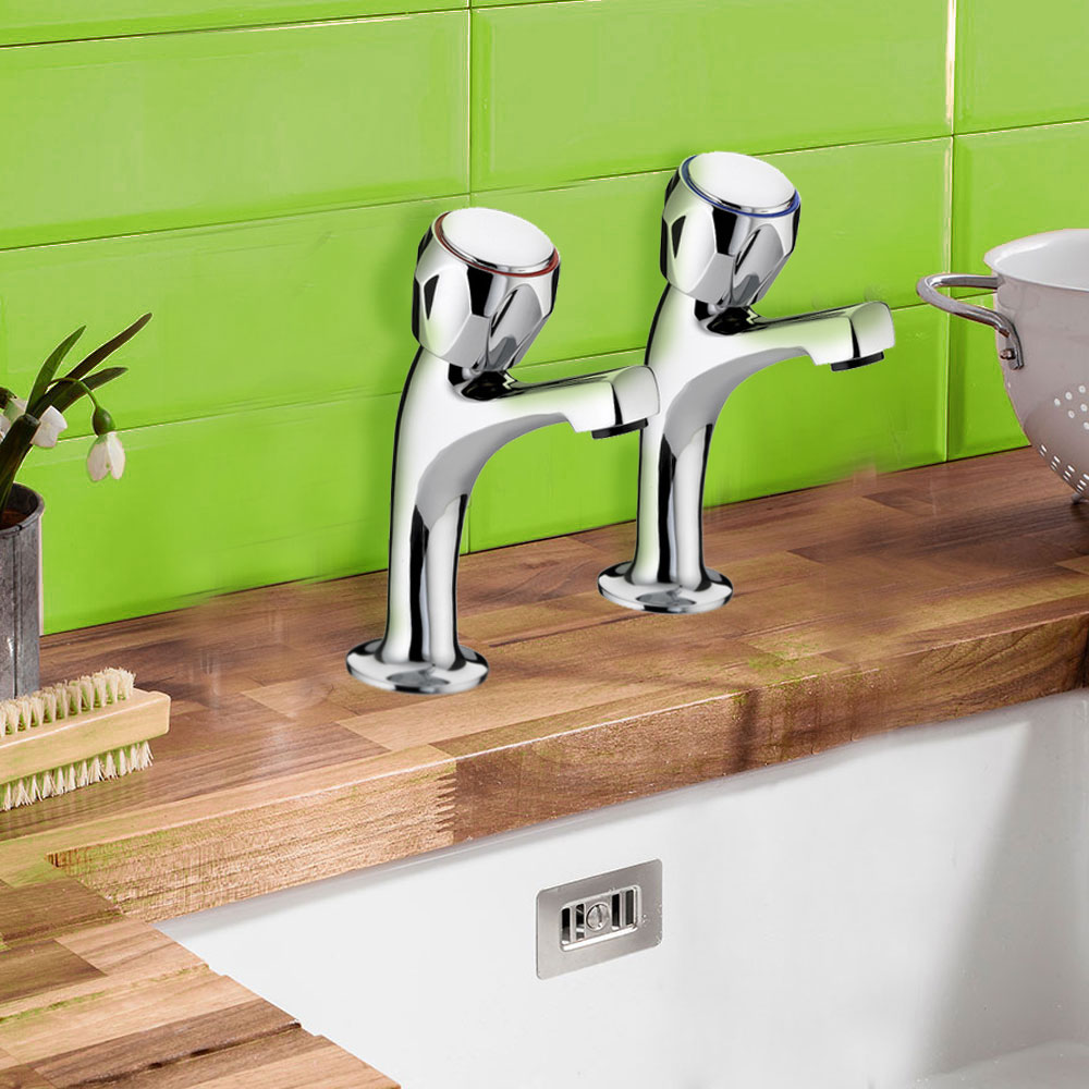 Kitchen sink taps